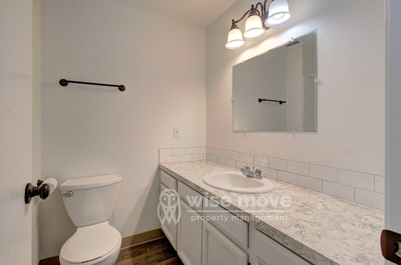 Building Photo - 10100 NW 23rd Ave