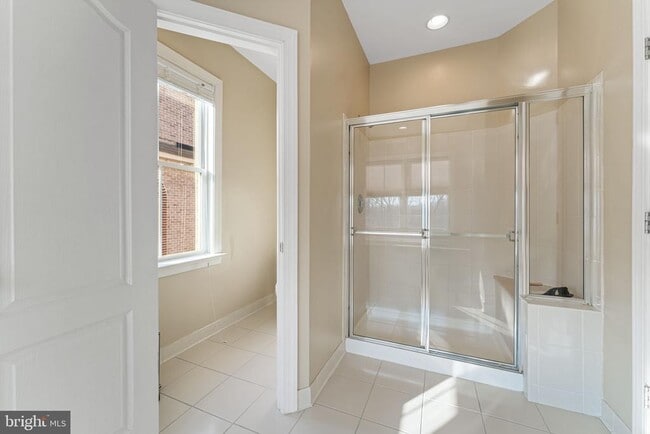 Building Photo - 2804 Moores Plains Blvd