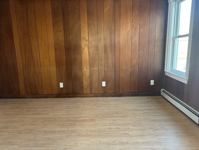 Building Photo - 292 Providence Rd