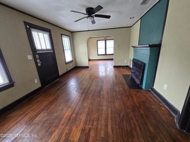 Building Photo - 41 Tallulah Ave