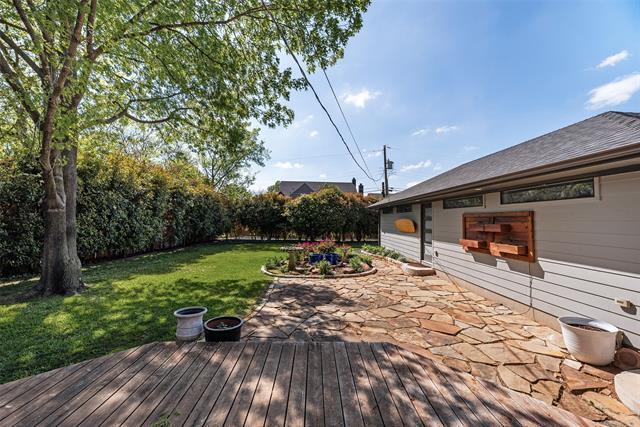 Building Photo - 9911 Hurley Way