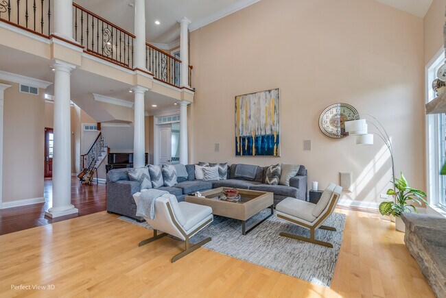 Building Photo - 1235 MacAlpin Dr