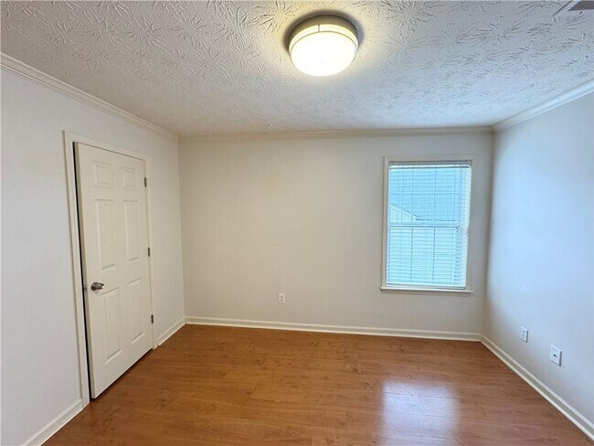 Building Photo - 5212 Pine Branch Cir