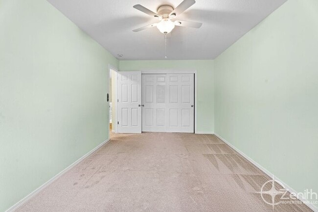 Building Photo - 9415 NW 28th Ct