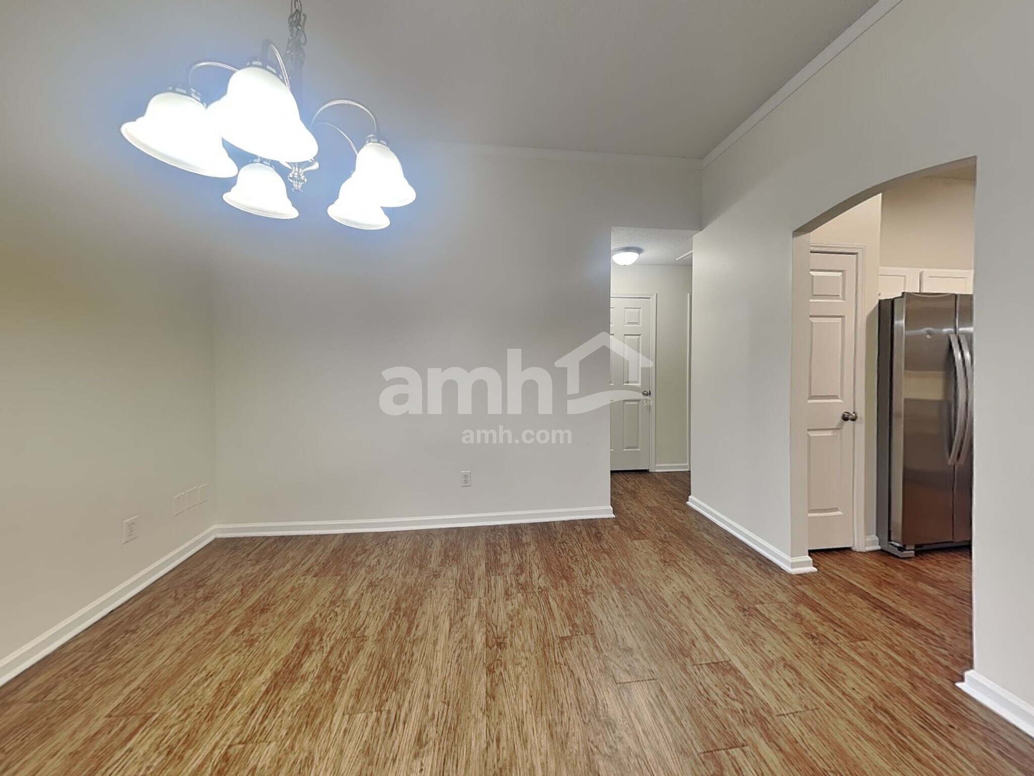 Building Photo - 2612 Bricker Dr