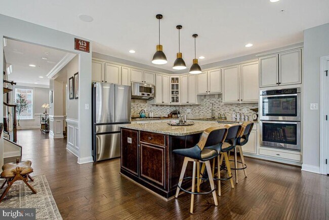 Building Photo - 4512 Grazing Way