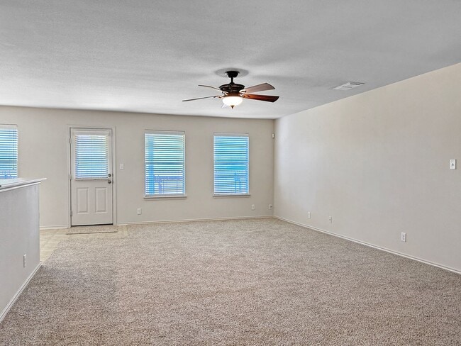 Building Photo - Charming 4-Bedroom Living in Desirable Converse Area