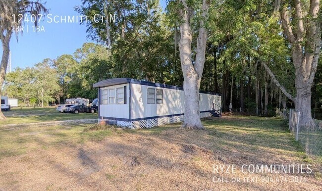 Building Photo - 12407 Schmitt Ct N