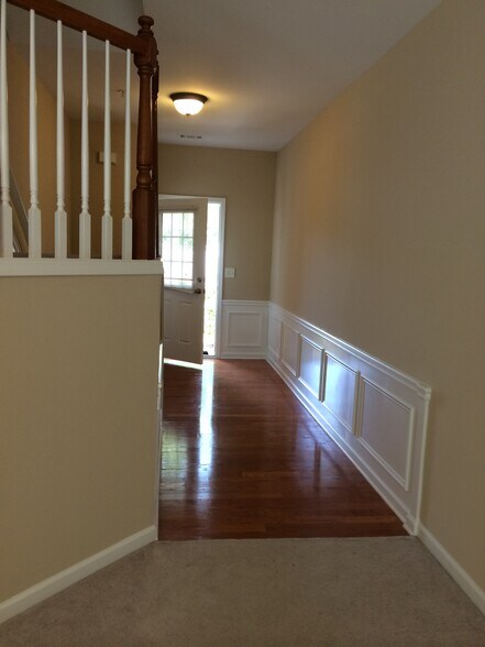 Building Photo - 1384 bellsmith dr