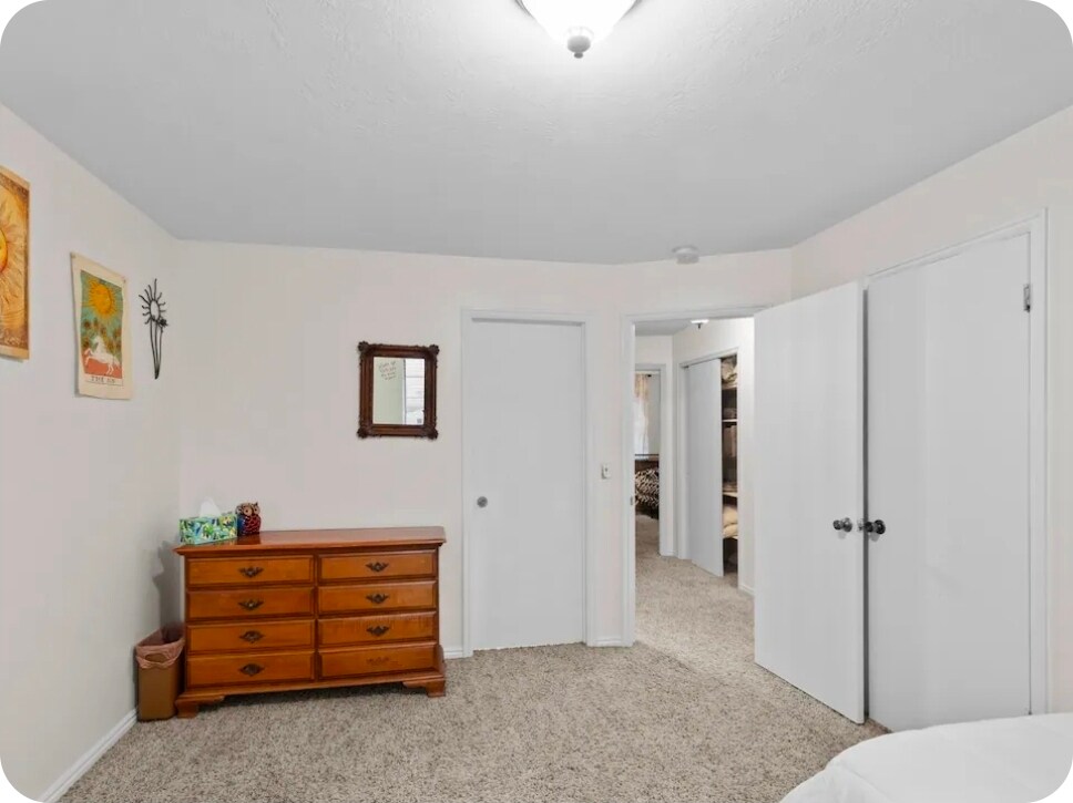 Building Photo - 4702 S Cathay Cir