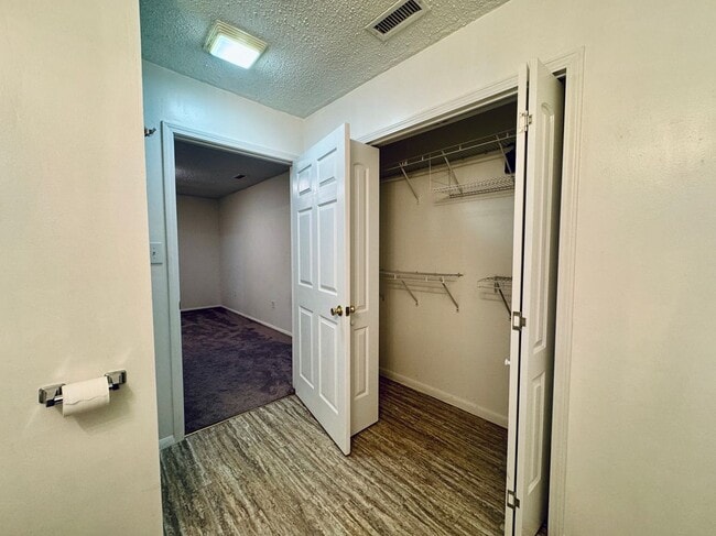 Building Photo - 169 Butterfield Cir