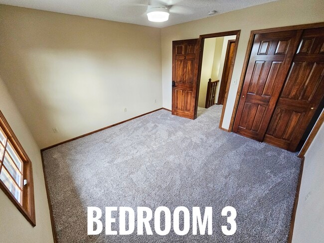 Building Photo - 4260 McPherson Ave