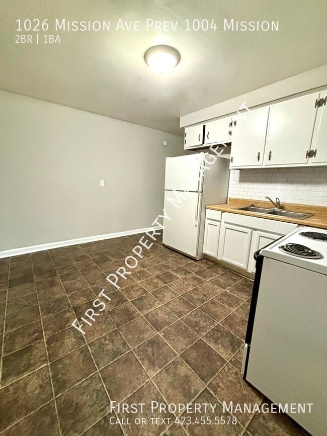 Building Photo - 1026 Mission Ave