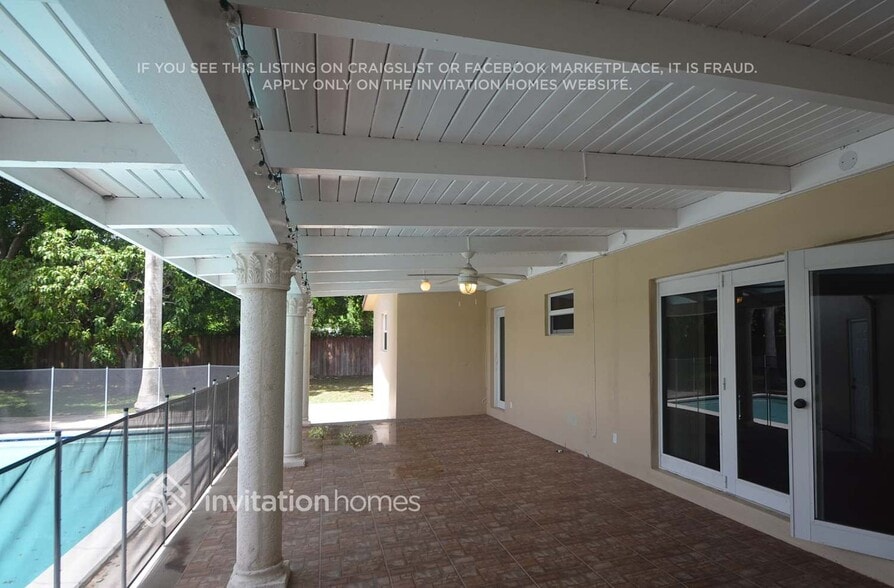 Building Photo - 9000 SW 164th St