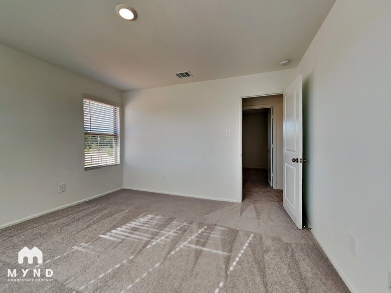 Building Photo - 513 Brook Terrance Ln