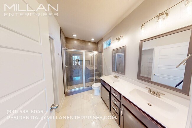 Building Photo - 449 Ayden Ln