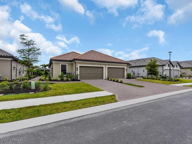 Building Photo - 15169 Sacile Ct