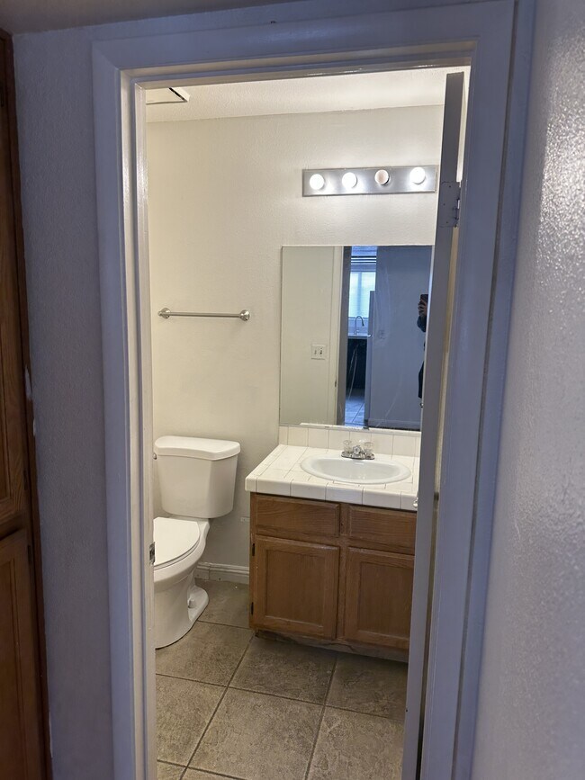 Building Photo - 9521 Sunken Reef Cir