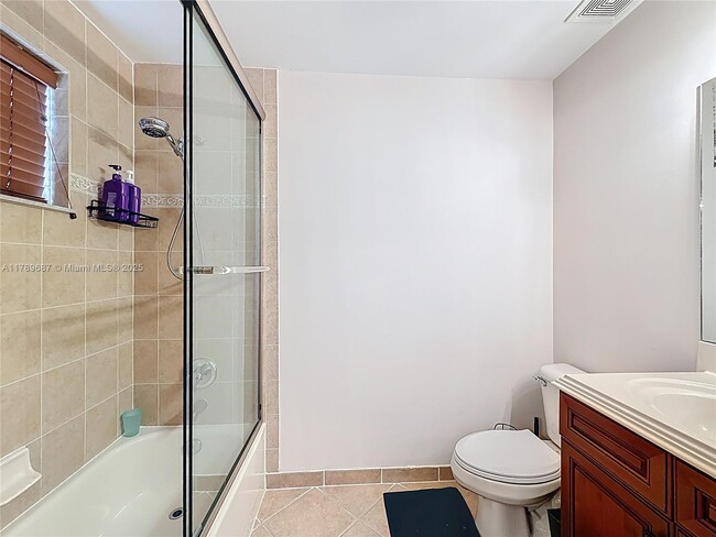 Building Photo - 4973 SW 158th Way