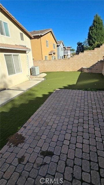 Building Photo - 4413 St Andrews Dr