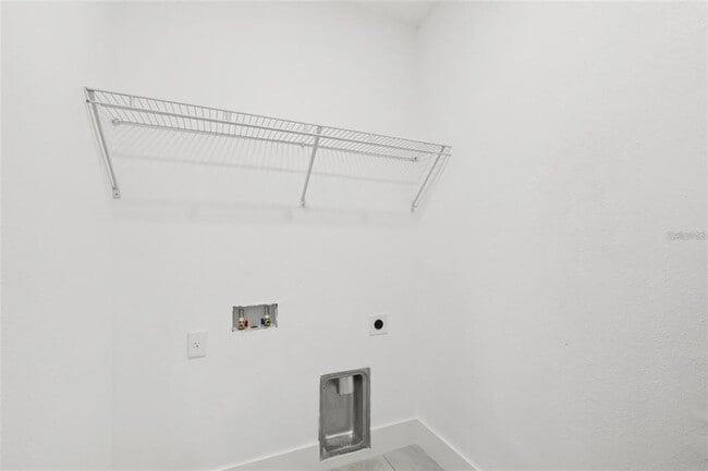 Building Photo - 3530 Goodrich Ave