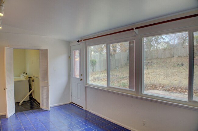 Building Photo - 3-bedroom, 2.5-bath home with mostly hardwood floors