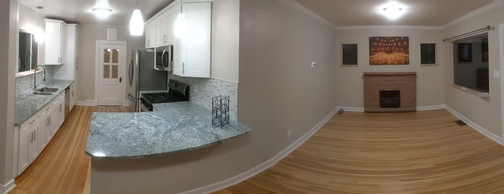 Building Photo - 777 South Emerson Street