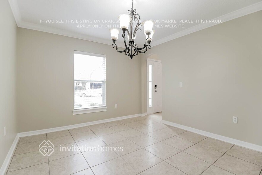 Building Photo - 1651 Corner Meadow Cir