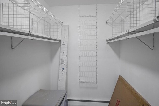 Building Photo - 1280 Wick Ln