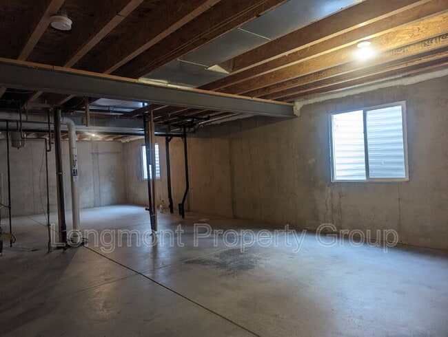 Building Photo - 388 Cardinal Ave