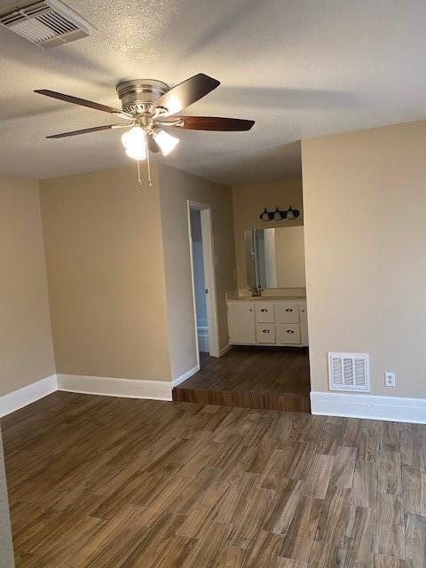 Building Photo - 6626 Briargate Dr