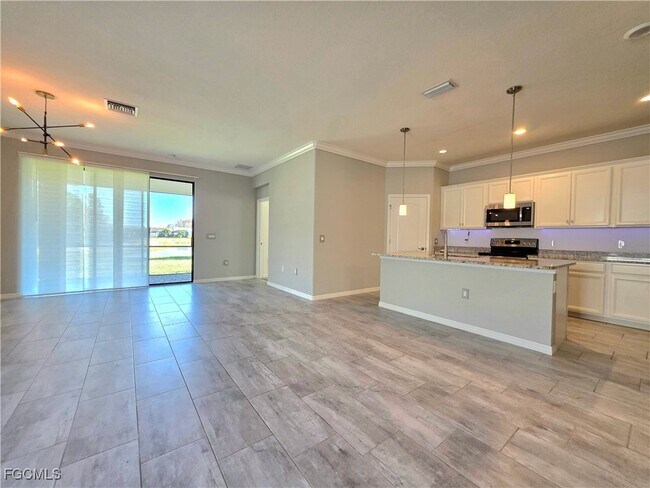 Building Photo - 11559 Shady Blossom Dr