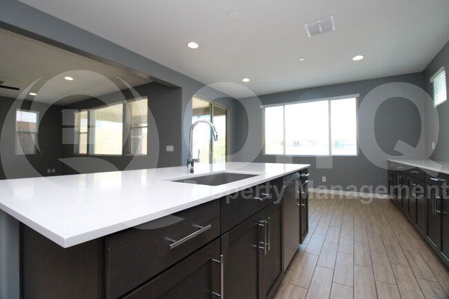 Building Photo - 31925 N 125th Ave