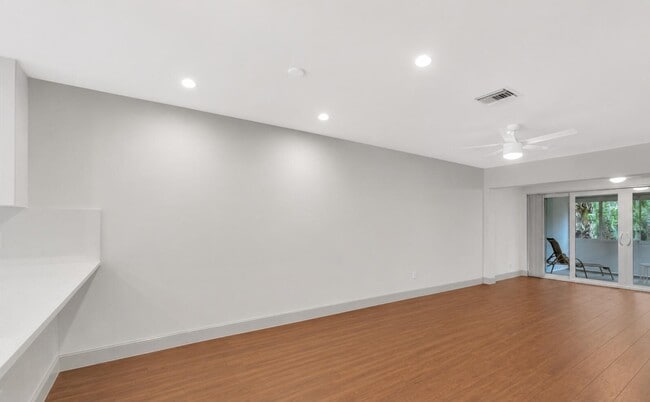 Building Photo - 1140 Mahogany Way