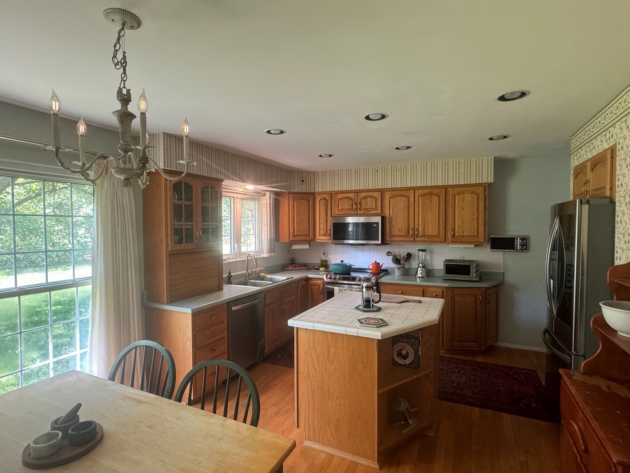 eat-in kitchen - 14060 Agusta Dr