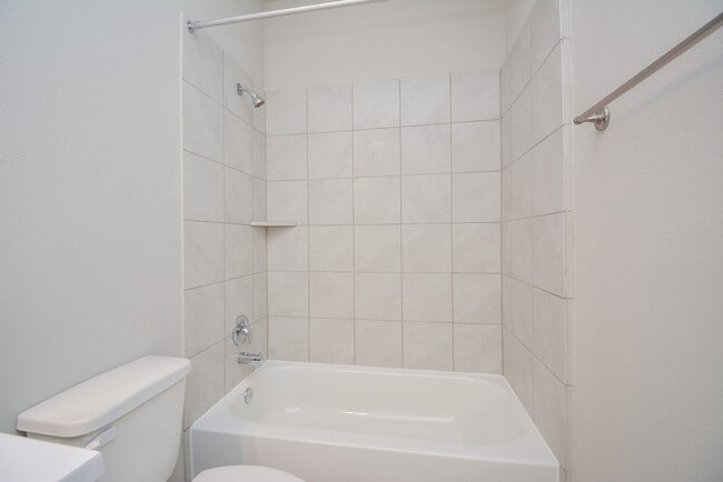 Building Photo - 27326 Grey Fox Run