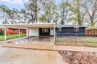 Building Photo - 105 Brockton Dr