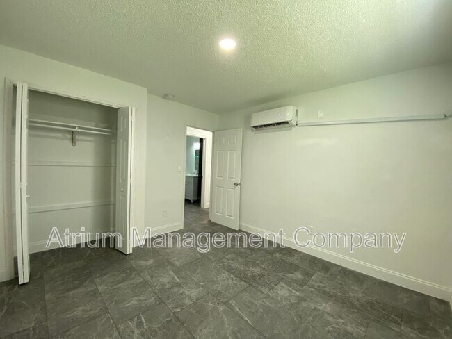 Building Photo - 1408 Patrick St