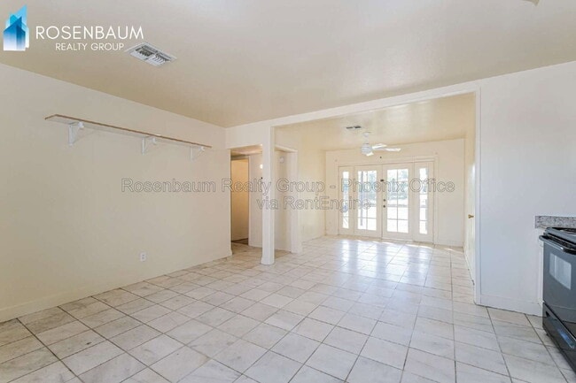 Building Photo - 2609 W McLellan Blvd