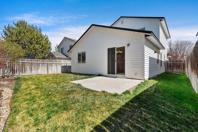 Building Photo - 3354 W Wave Dr