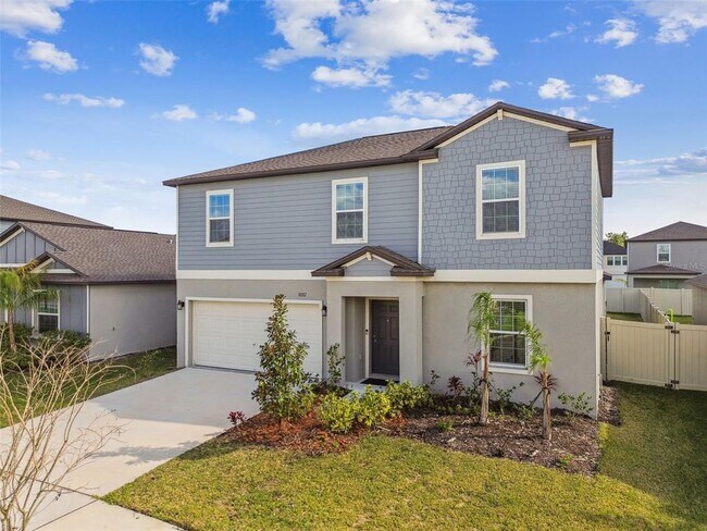 Building Photo - 8887 Little Bluestem Dr