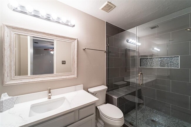 Building Photo - 16106 Golden Sands Dr