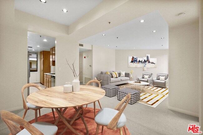 Building Photo - 2102 Century Park Ln