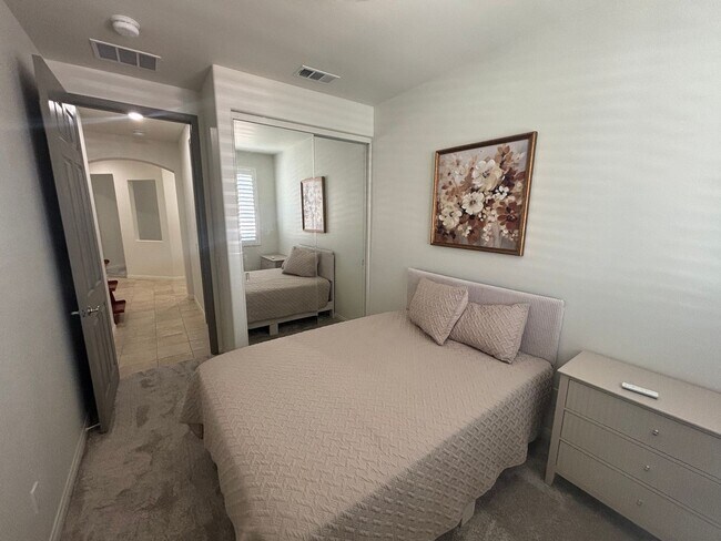 Building Photo - 2 BEDROOM, 2 BATHROOM IN 55+ COMMUNITY OF JESS RANCH
