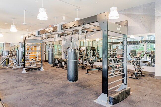 Building Photo - 238 13th St