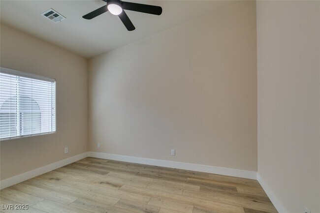 Building Photo - 2180 Dogwood Ranch Ave