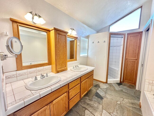 Building Photo - Beautiful Home, in Quiet Country Setting, Large, Private, Fenced Yard Space, with Landscaper Incl...