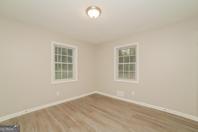 Building Photo - 436 Voyles Dr