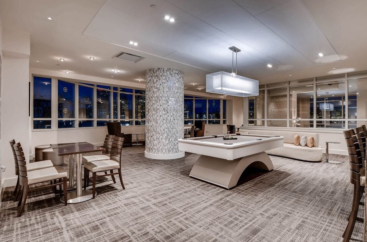 Building Photo - 100 Harborview Dr