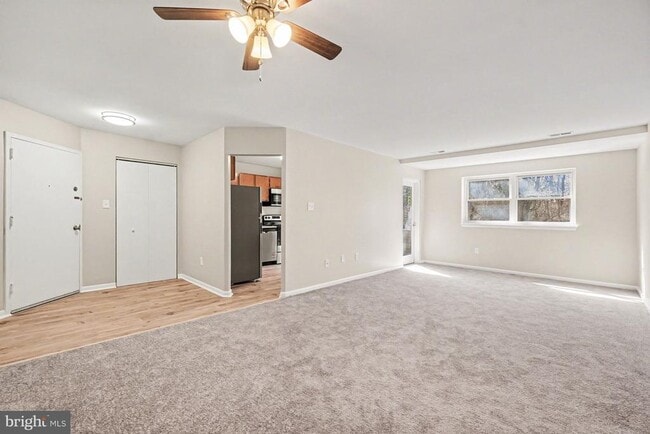 Building Photo - 4 Juliet Ln